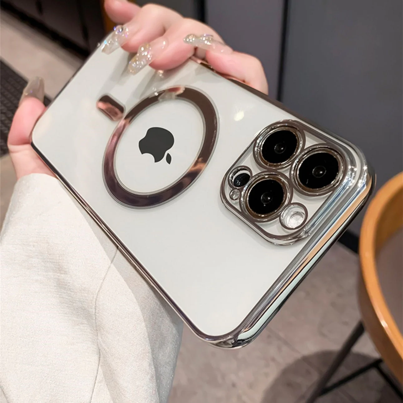 Lustrous MagSafe-Compatible Phone Case For Apple iPhone 14, 15 & 16 - Image 6